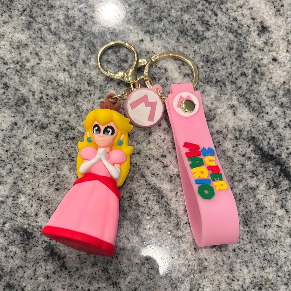 Nintendo Super Mario Princess Peach Keychain - Pink and Yellow